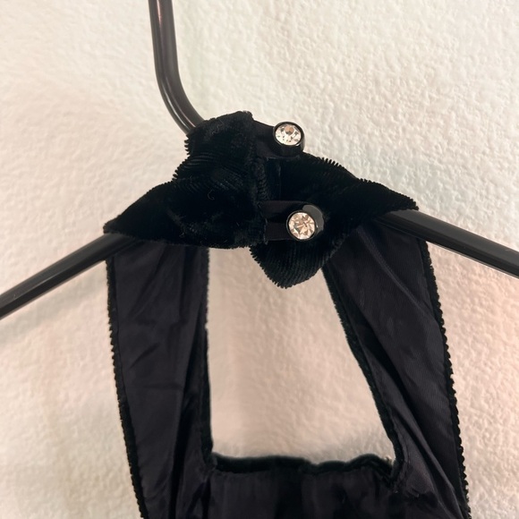 Vintage Betsy & Adam Embellished Sequin Crushed Black Velvet Halter Dress 5/6 - Picture 8 of 13